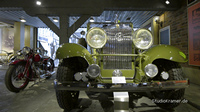 FliegendeKamera-Luftaufnahmen-innen-Ausstellung-im-Museum-PS.Speicher-Horch